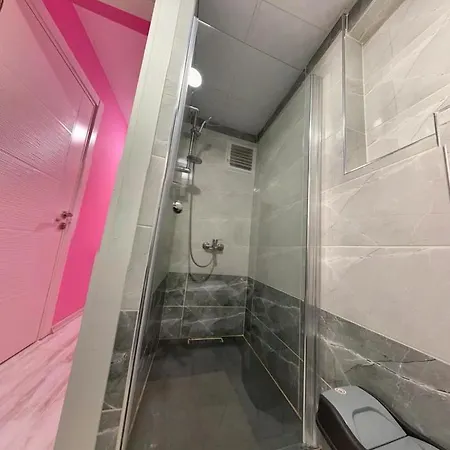 Vero Hotel *